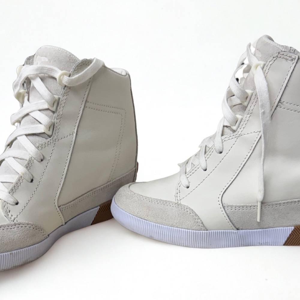 Sorel Women's Out N About Wedge Sneaker Size 9